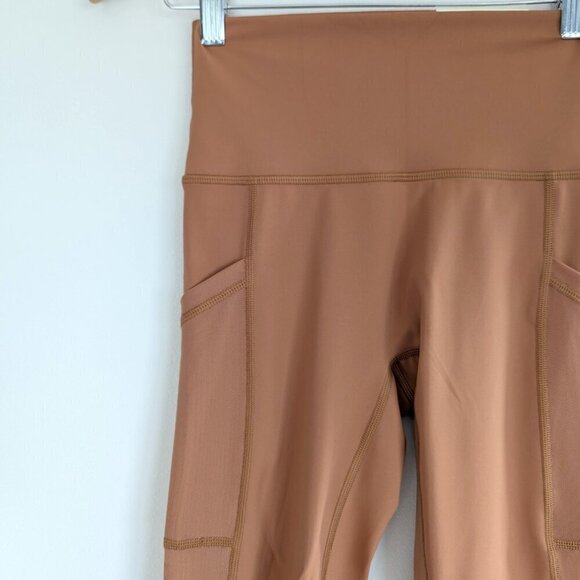 NWT Offline by Aerie Goals 7/8 Hi-Rise Leggings Mesh Pocket Yoga Pants Short - Picture 3 of 12